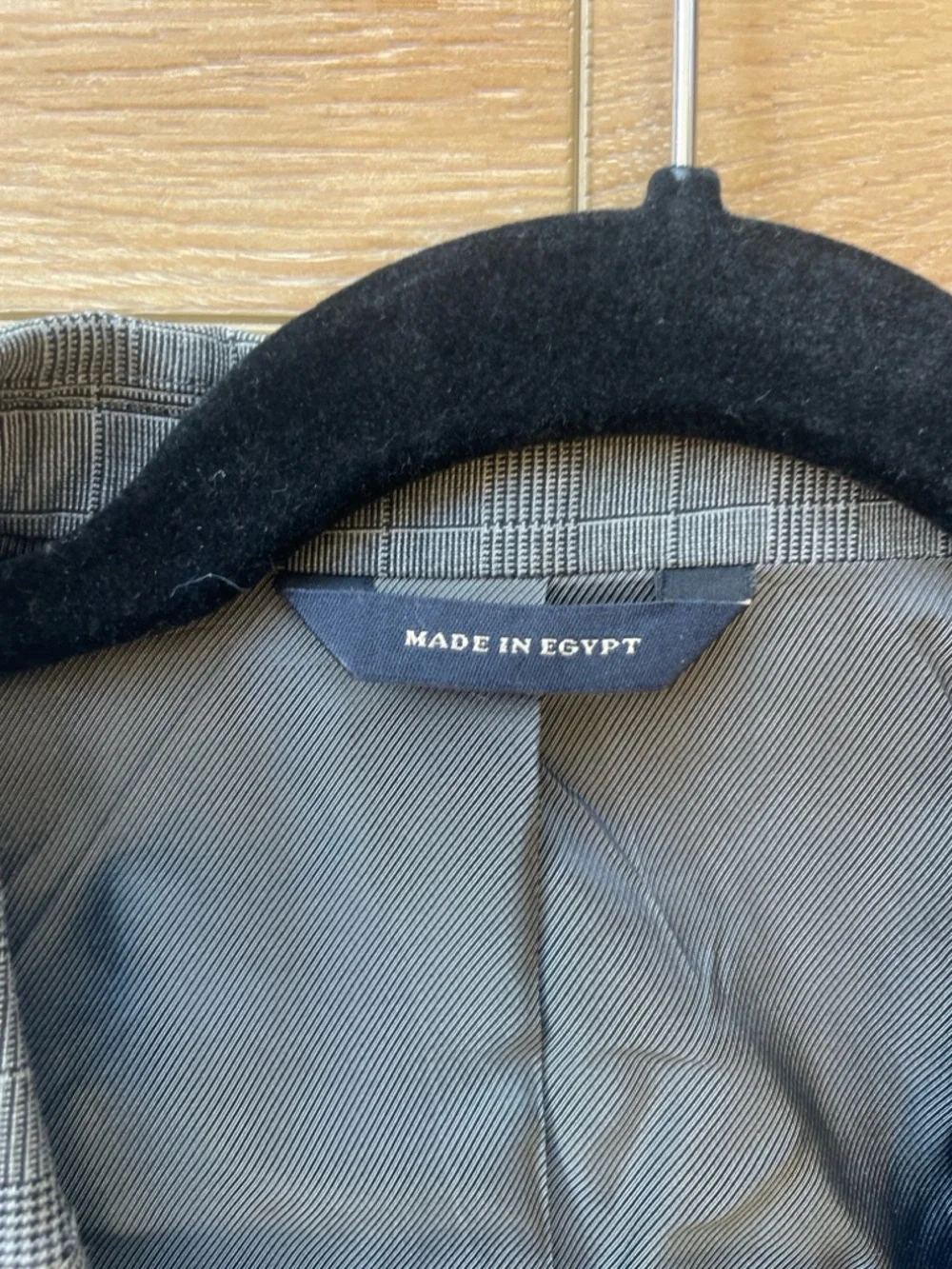 Banana Republic Gray Plaid‎ Tailored Fit Men's Suit - Two-Piece